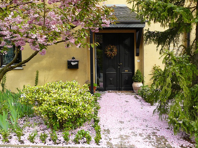 teahouse entrance